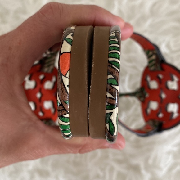 Tory Burch Women's Miller Printed Patent Leather Orange Something Wild Sandals - Picture 5 of 13